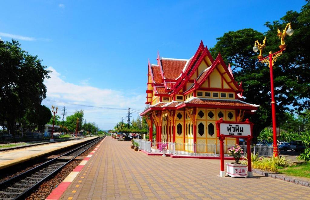 B2 Hua Hin Premier Hotel Екстер'єр фото